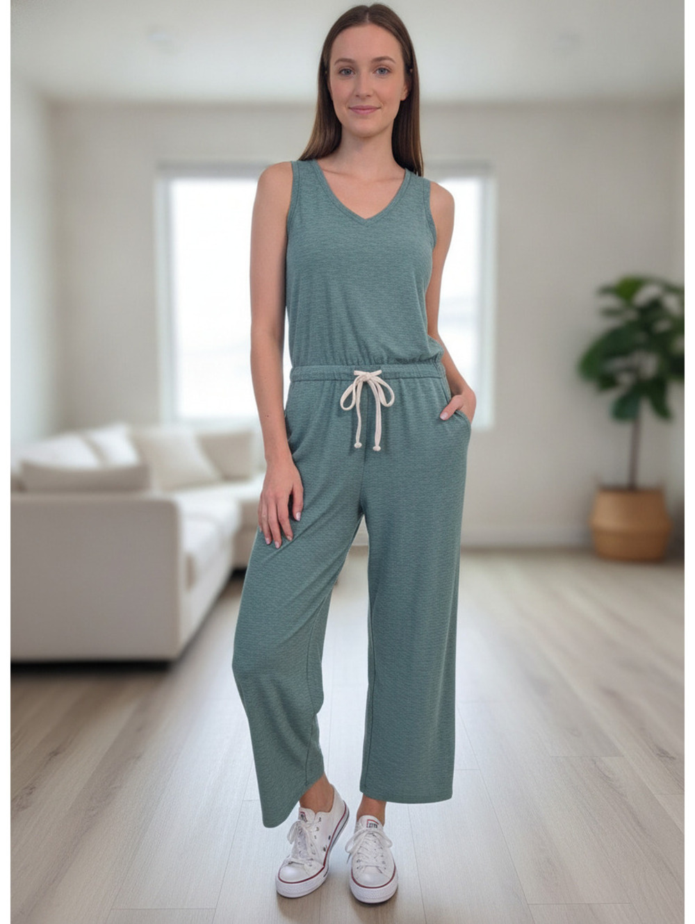 1584  - Old Navy Sleeveless V-Neck Drawstring Waist Jumpsuit in Green,  S - NWT